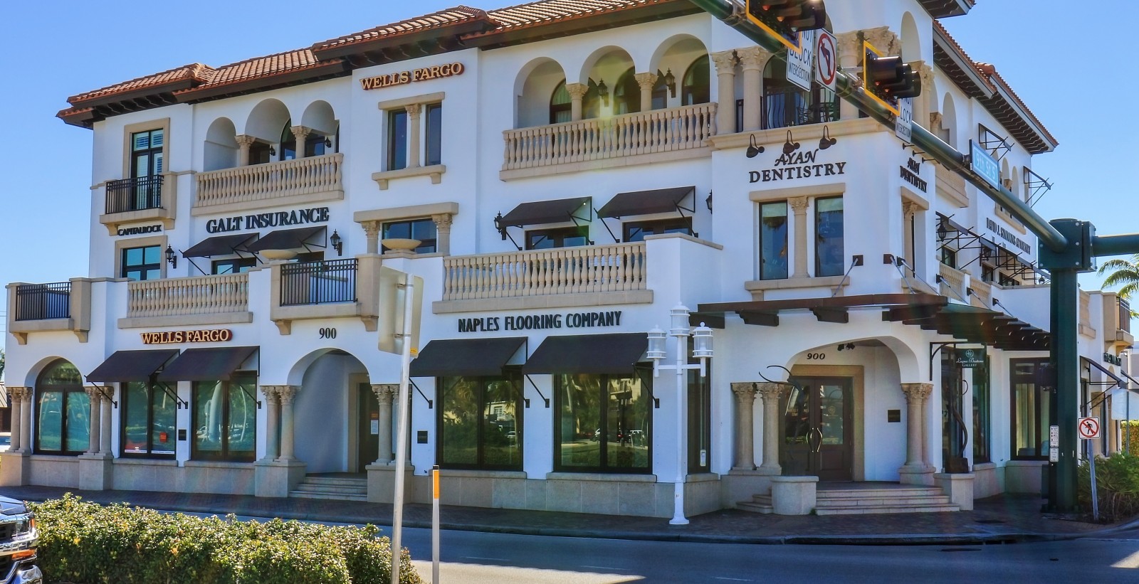 5th Avenue Collection 900 5th Ave S Hoffmann Commercial Real Estate