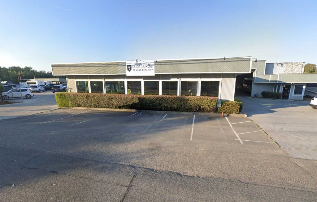 4246 Petaluma Blvd